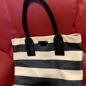 Kate Spade beautiful black and white purse